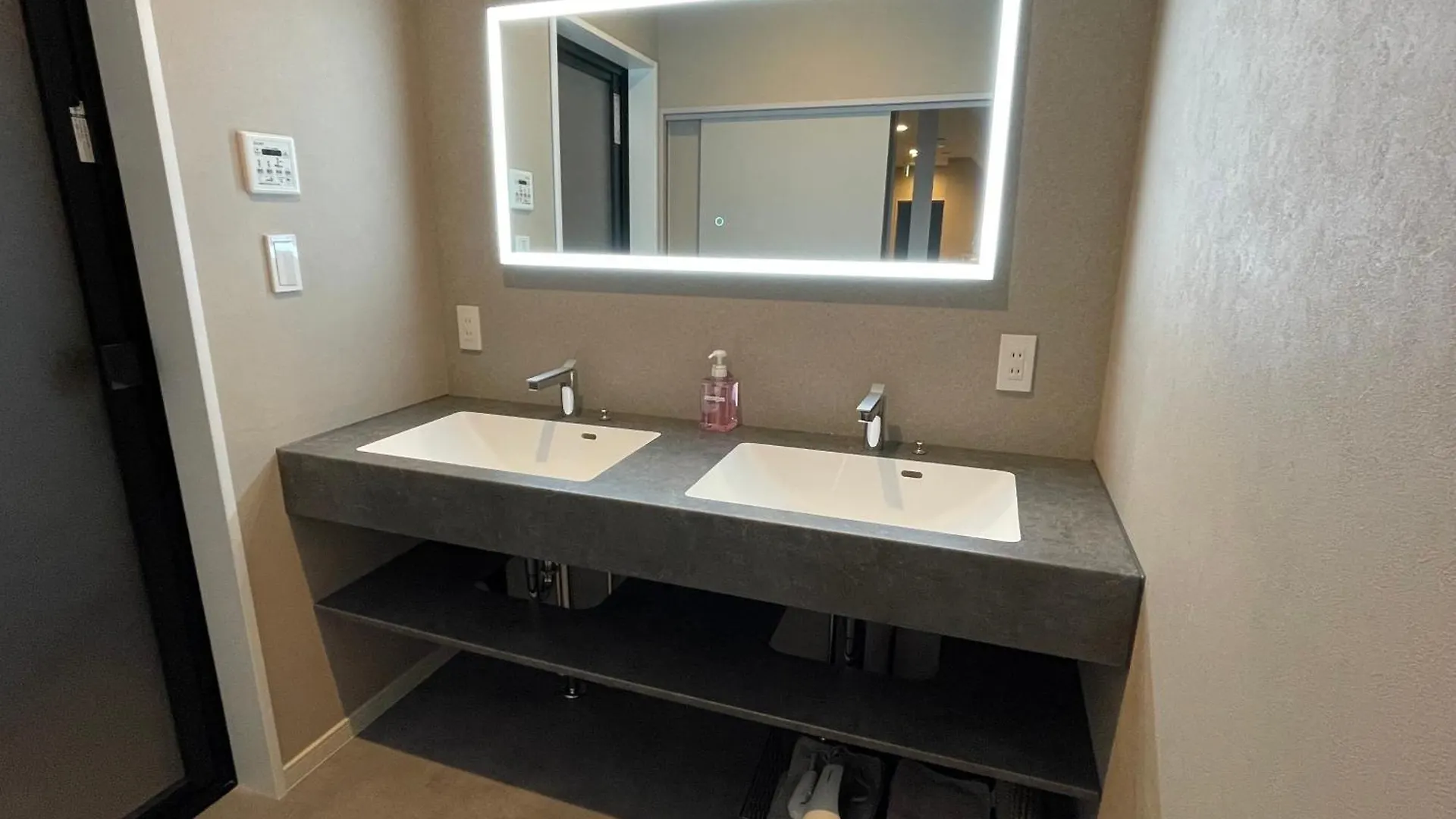 Coto Premium Shibuya B Apartment Tokyo